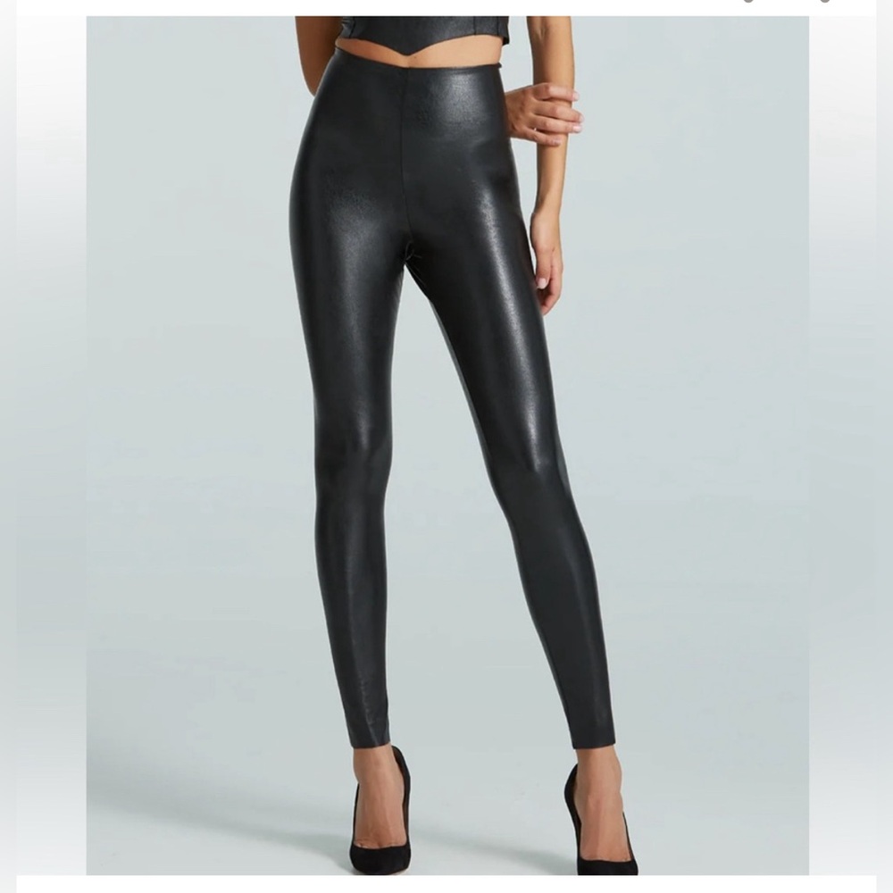 NWOT Commando faux leather leggings Size SMALL